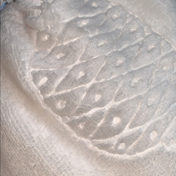 Pineapple throw - Picture 3 of 3